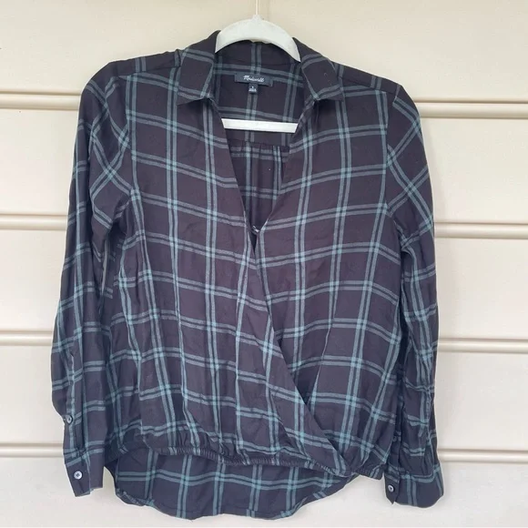 MADEWELL Plaid Black Green Collared Wrap Front Top Small - Picture 2 of 9